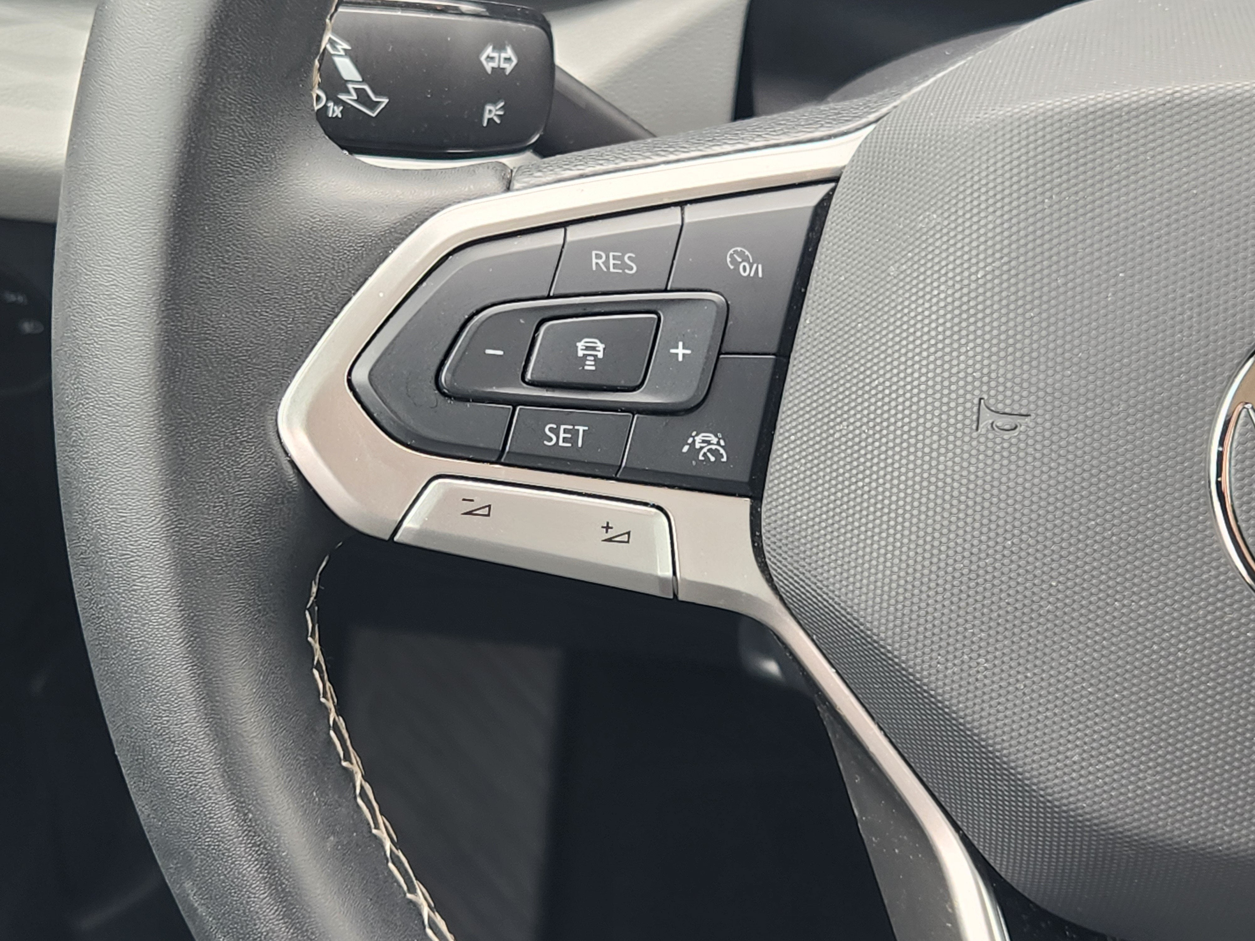 2024 Volkswagen Taos S