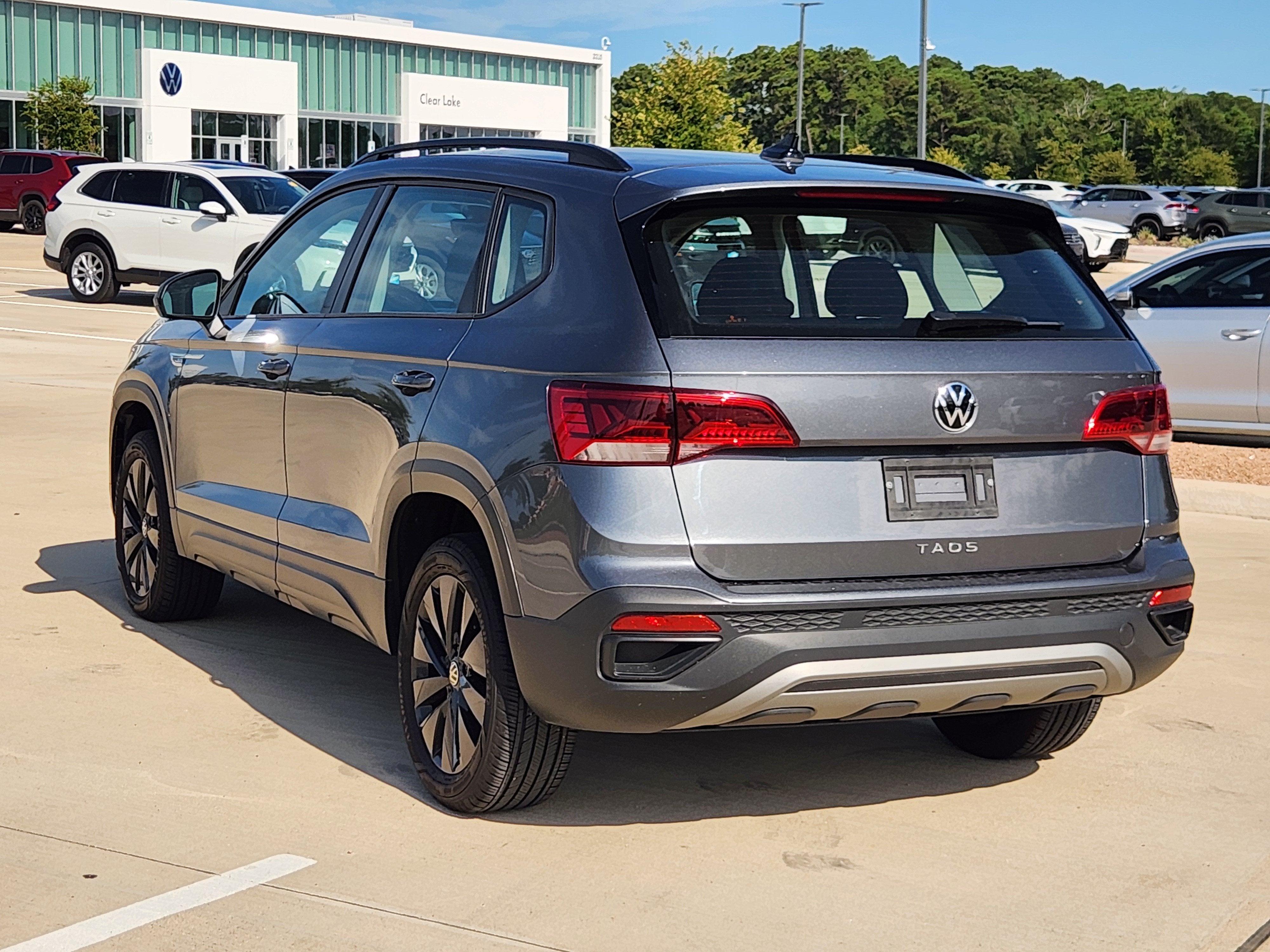 2024 Volkswagen Taos S