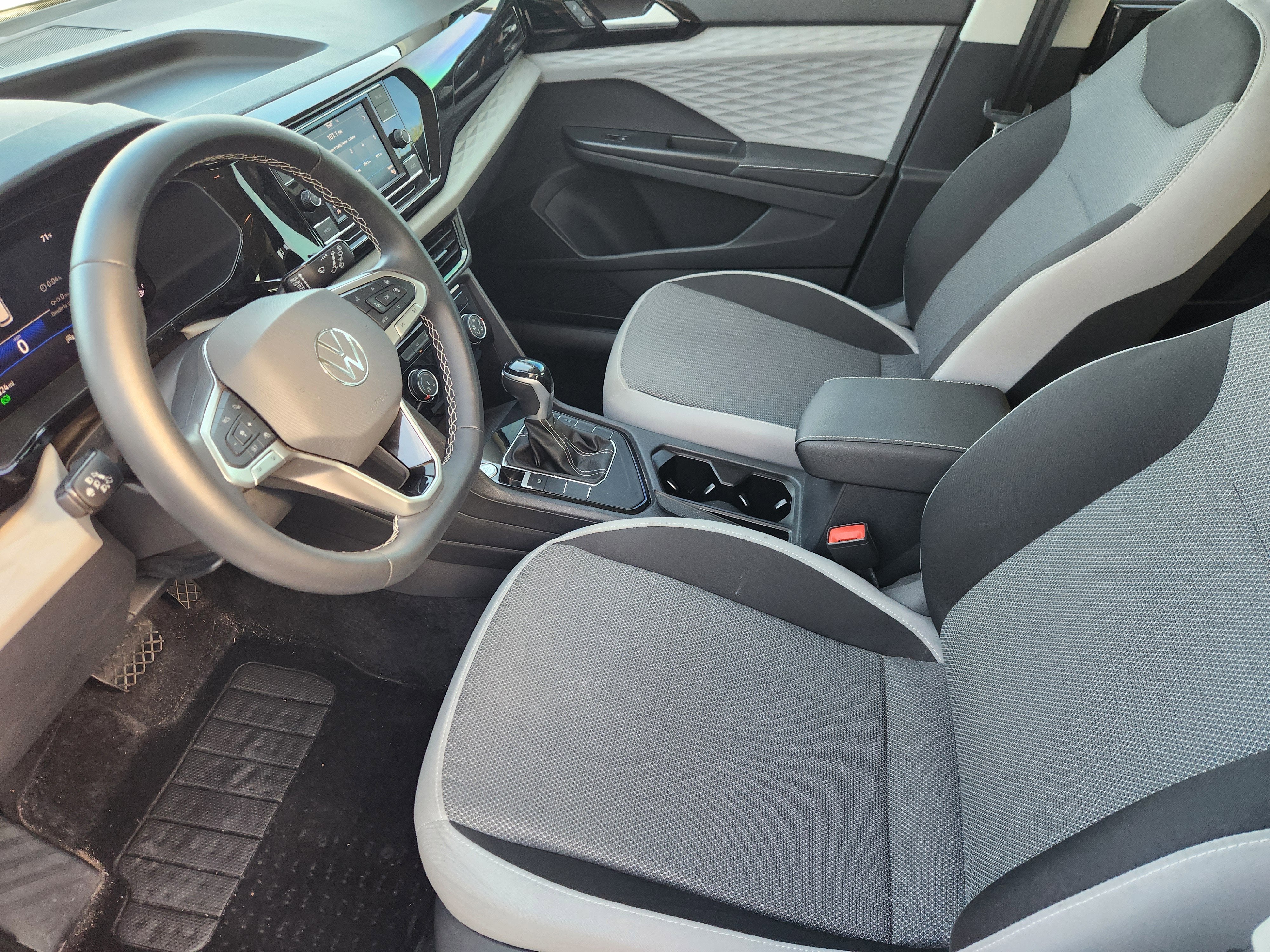 2024 Volkswagen Taos S