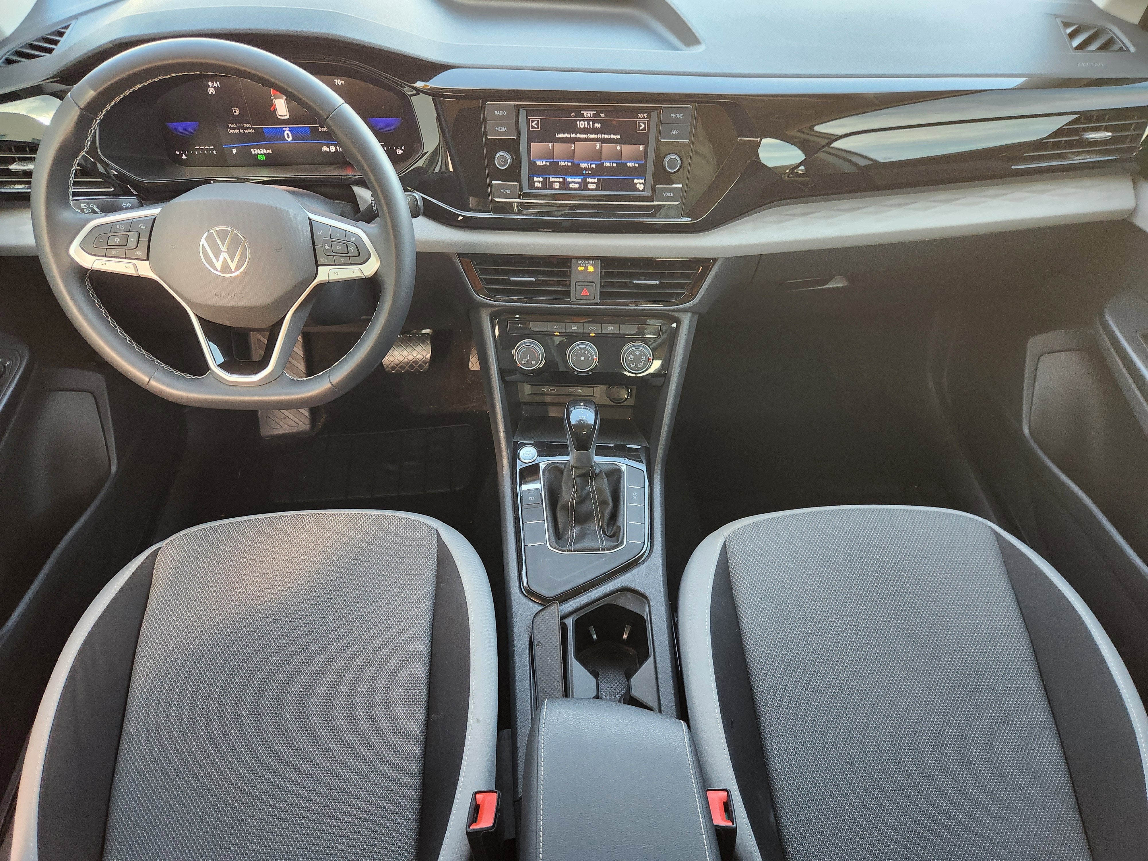 2024 Volkswagen Taos S