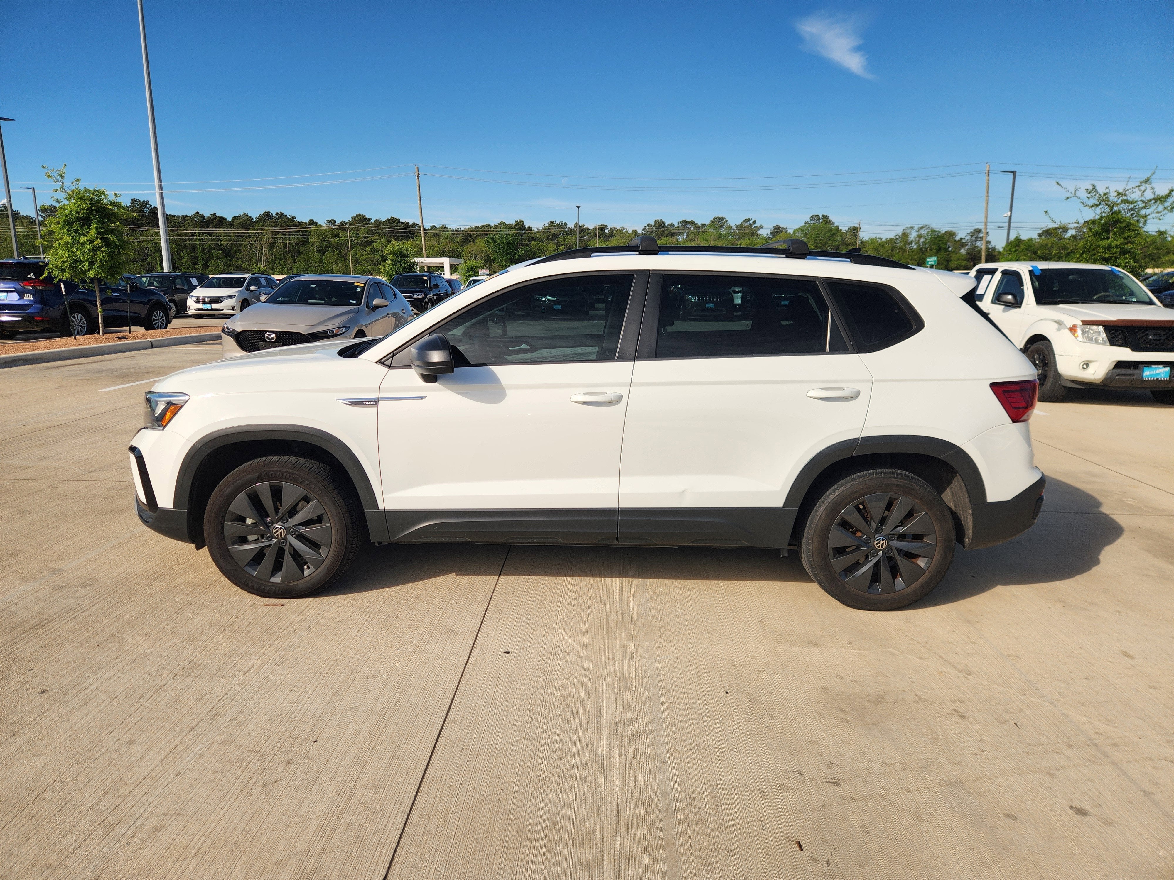 2024 Volkswagen Taos S