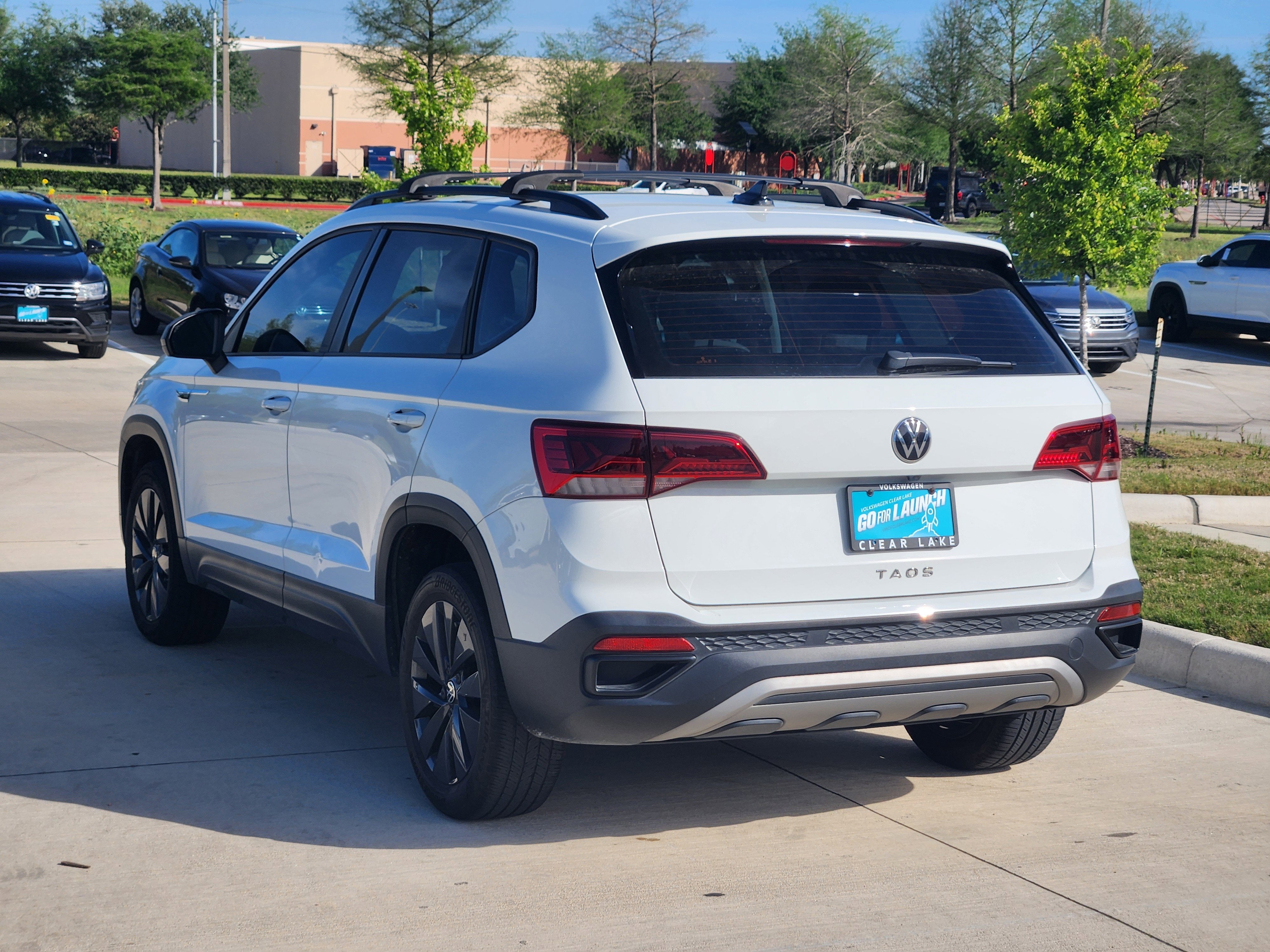 2024 Volkswagen Taos S