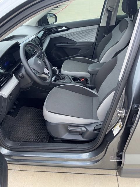 2024 Volkswagen Taos S