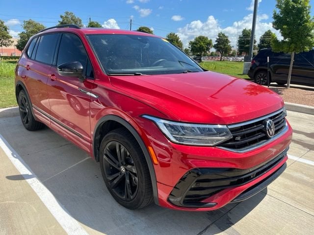 2024 Volkswagen Tiguan SE R-Line Black