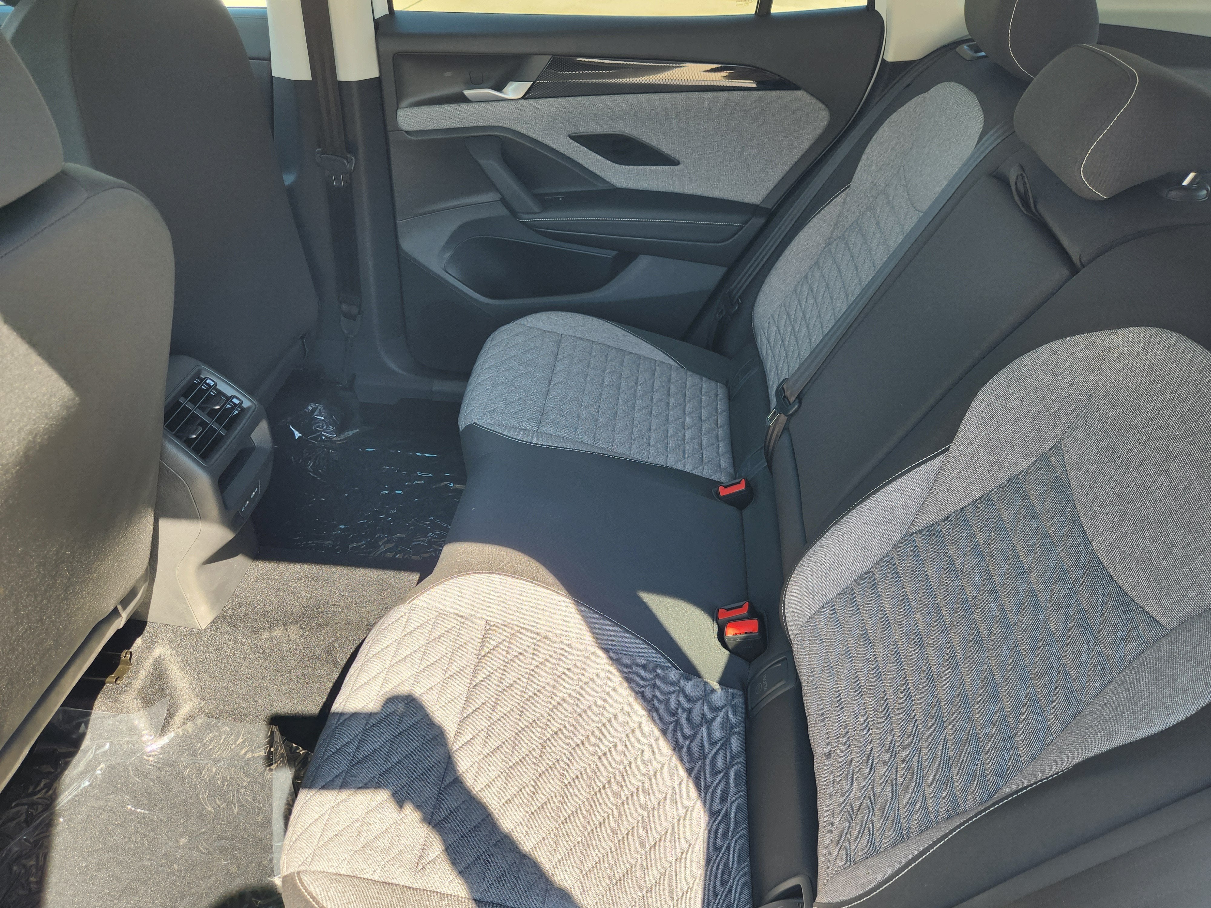 2027 Volkswagen Tiguan S