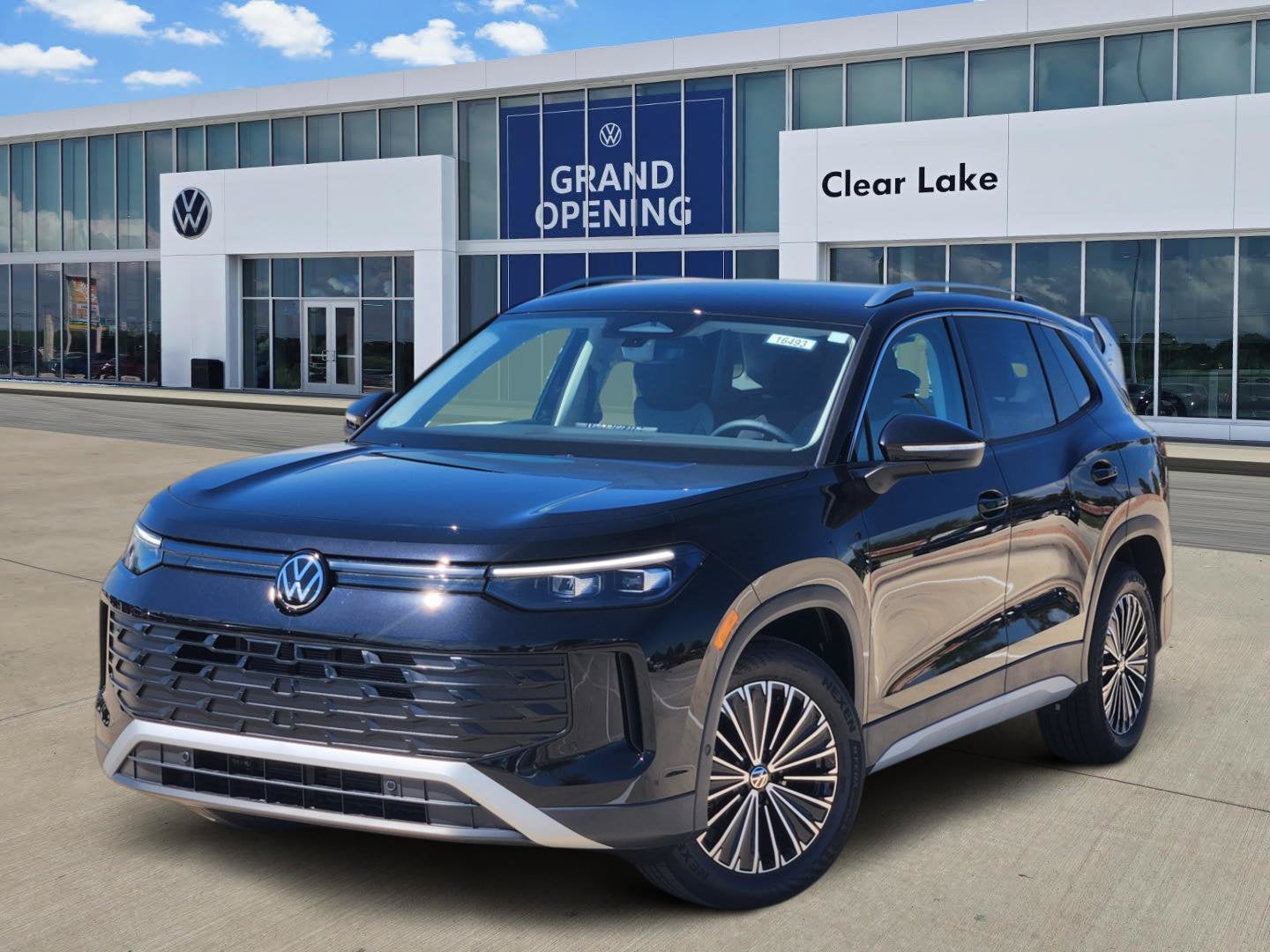 2027 Volkswagen Tiguan S