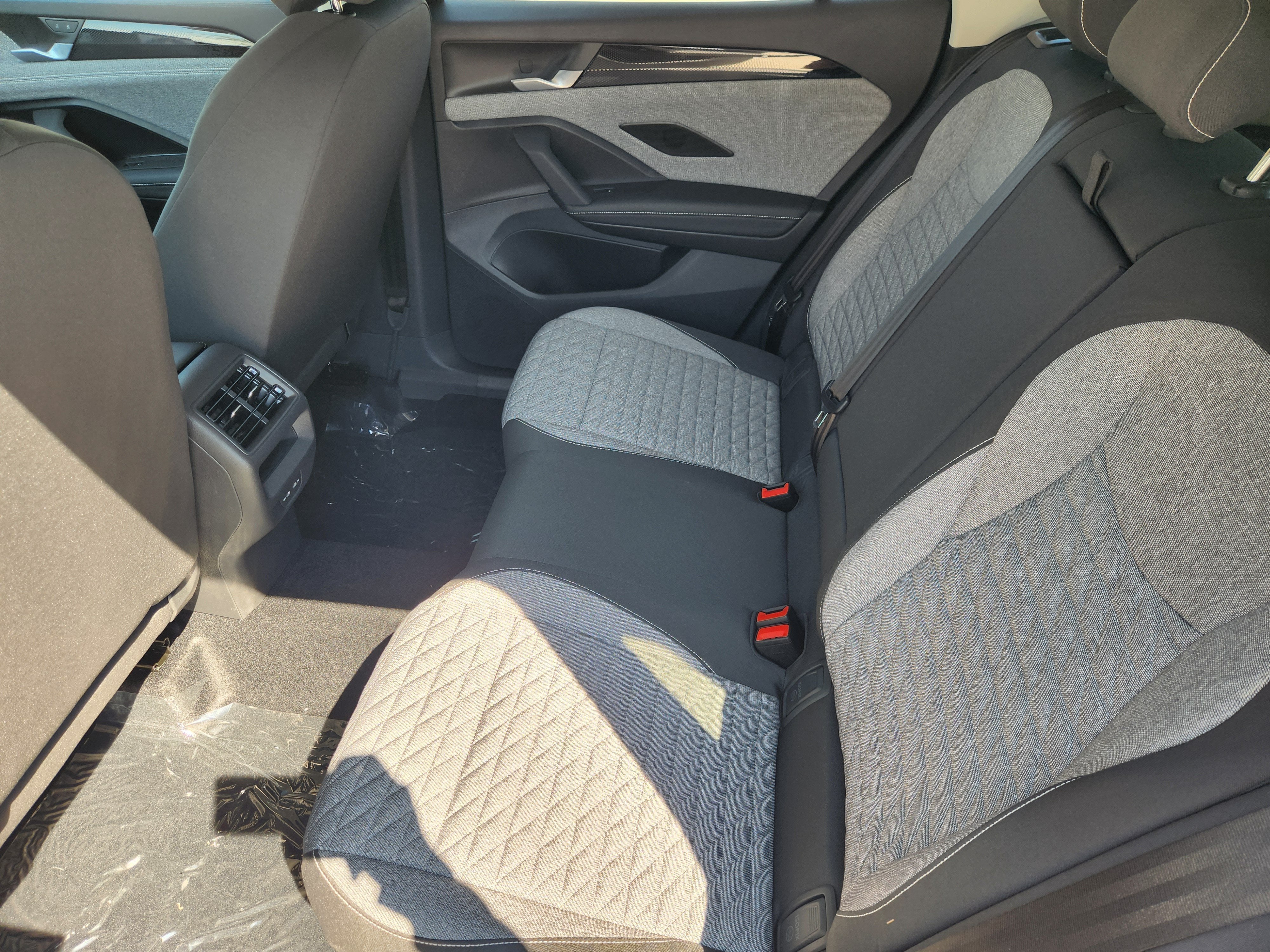 2027 Volkswagen Tiguan S
