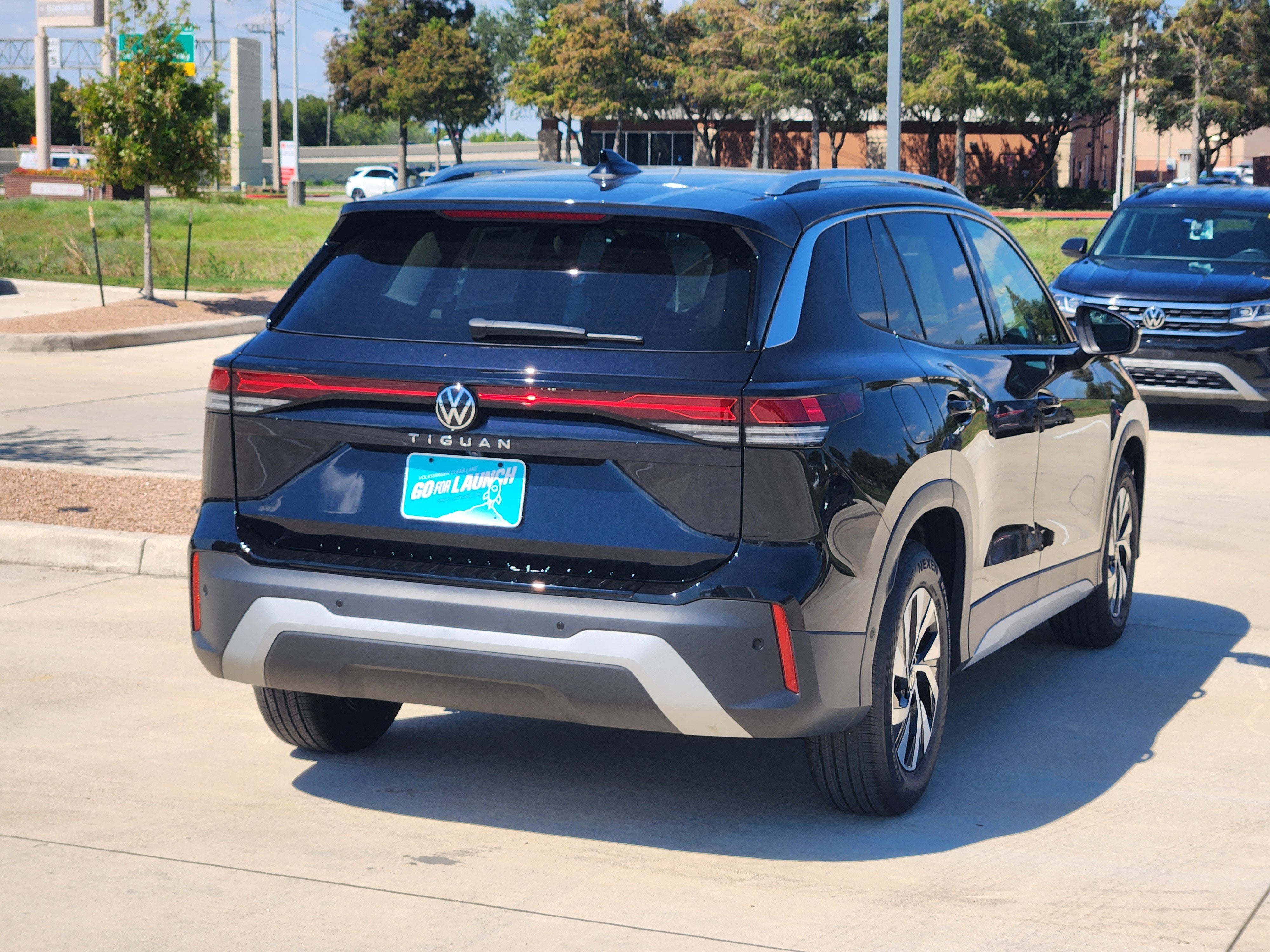 2027 Volkswagen Tiguan S