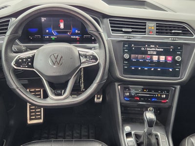 2022 Volkswagen Tiguan SE R-Line Black