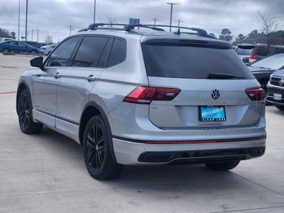 2022 Volkswagen Tiguan SE R-Line Black