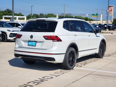 2022 Volkswagen Tiguan SE R-Line Black