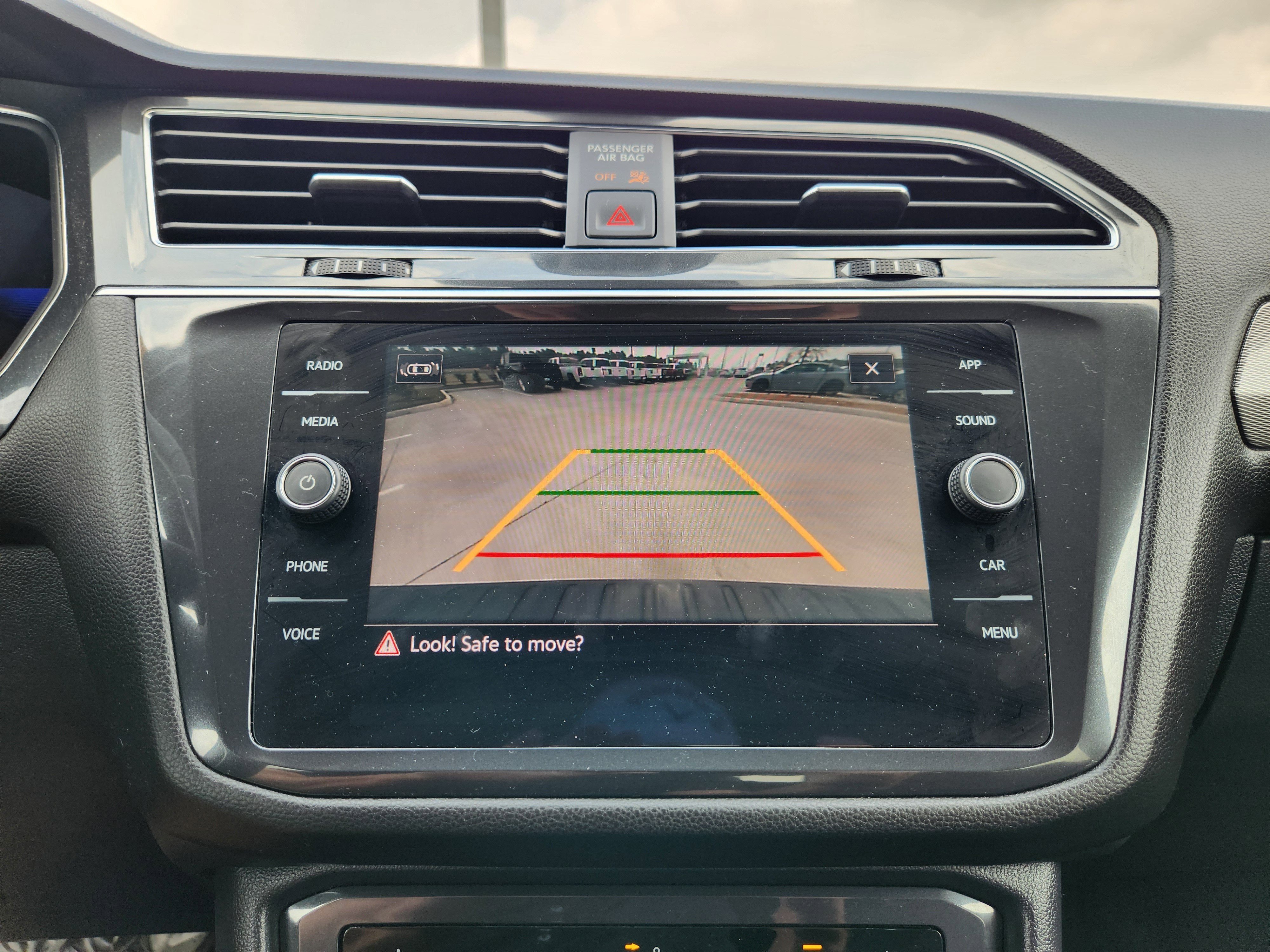 2023 Volkswagen Tiguan SE R-Line Black