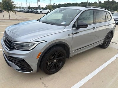 2023 Volkswagen Tiguan SE R-Line Black