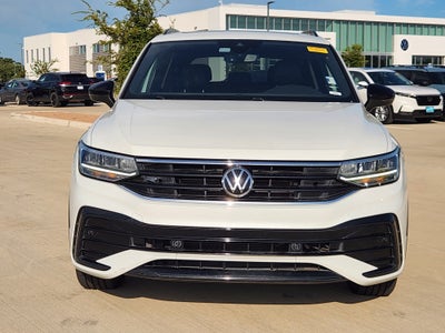 2022 Volkswagen Tiguan SE R-Line Black