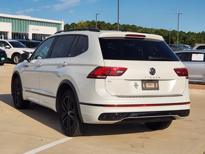 2022 Volkswagen Tiguan SE R-Line Black