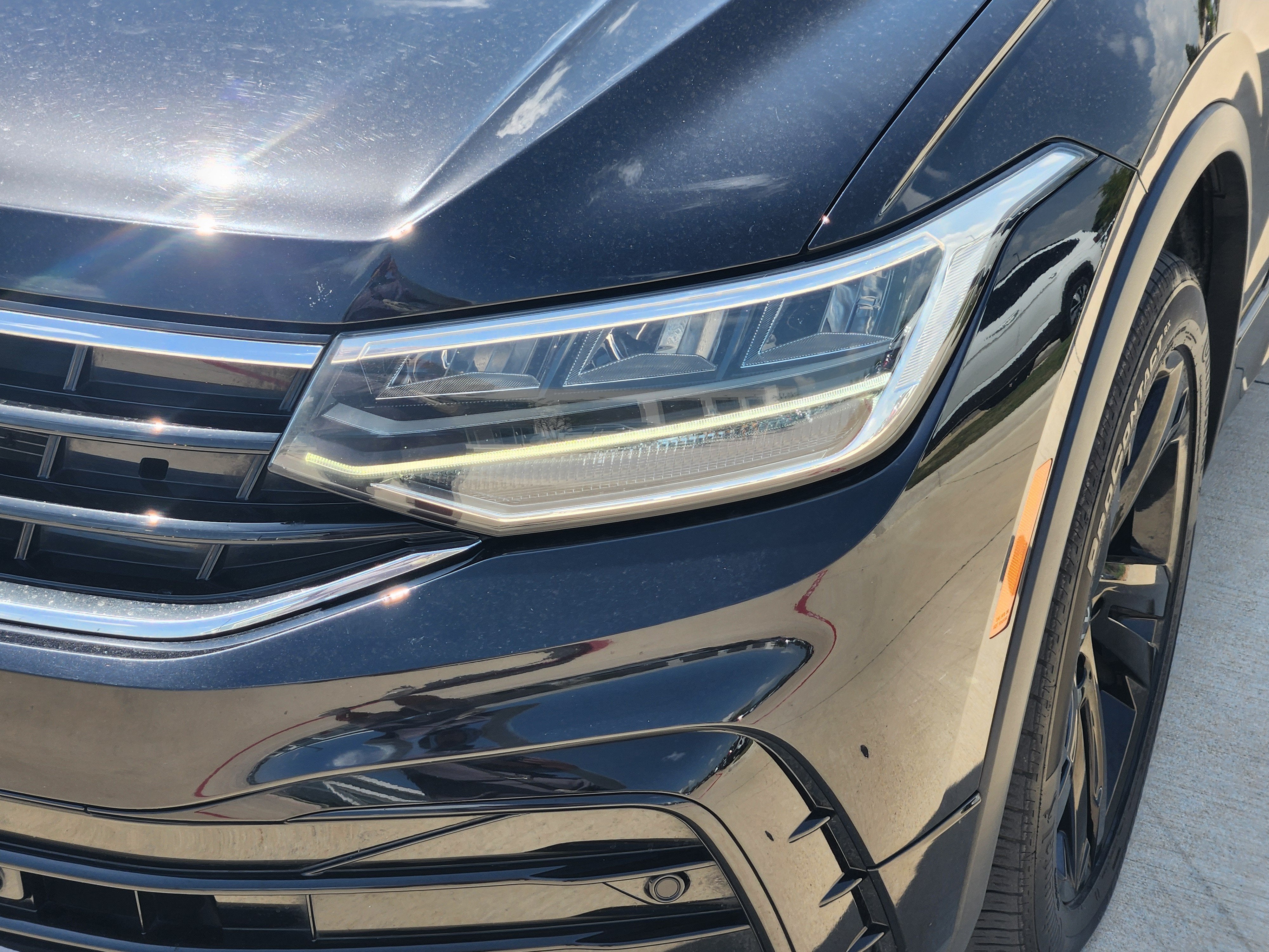 2024 Volkswagen Tiguan SE R-Line Black