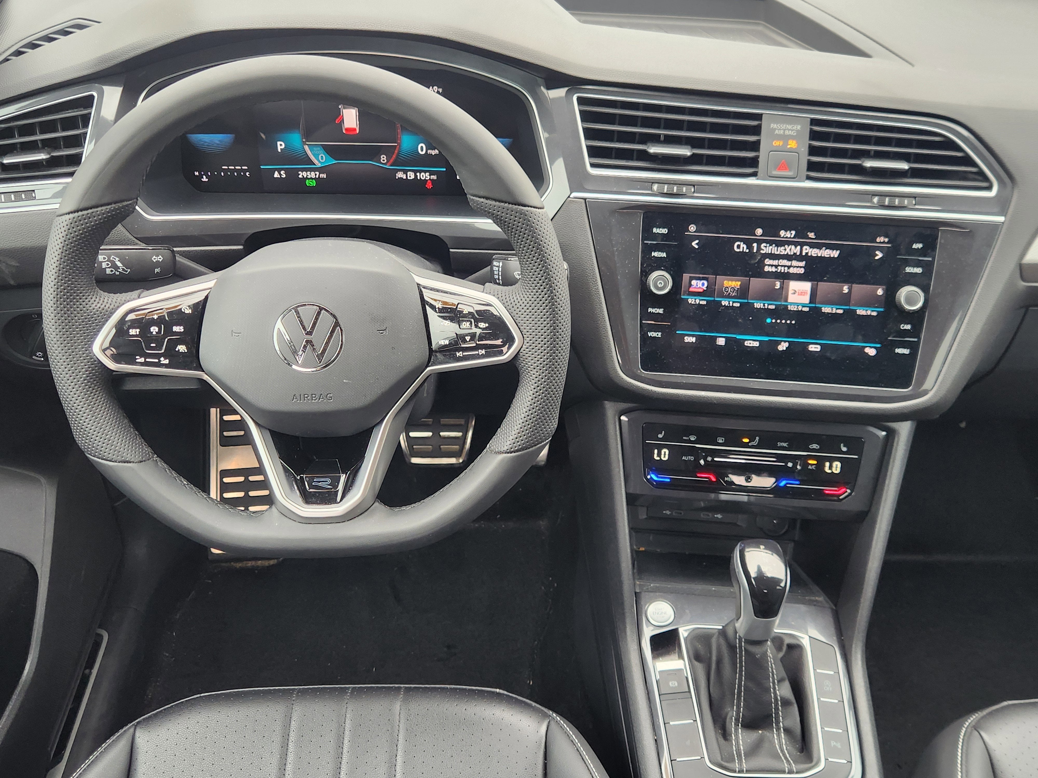 2023 Volkswagen Tiguan SE R-Line Black