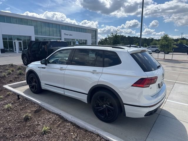 2023 Volkswagen Tiguan SE R-Line Black