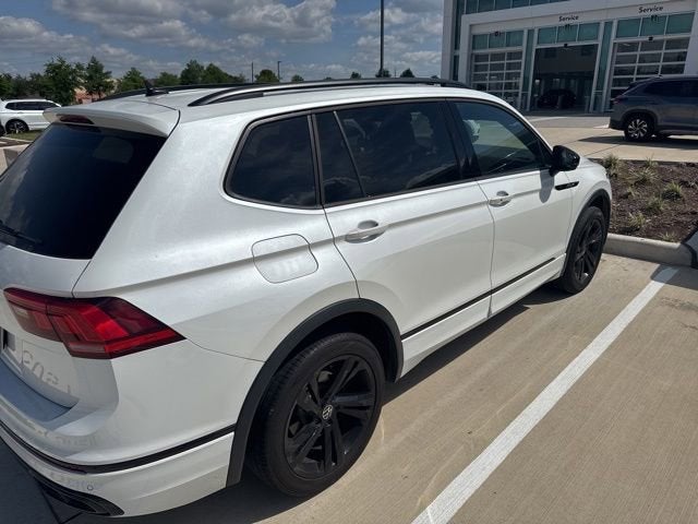 2023 Volkswagen Tiguan SE R-Line Black