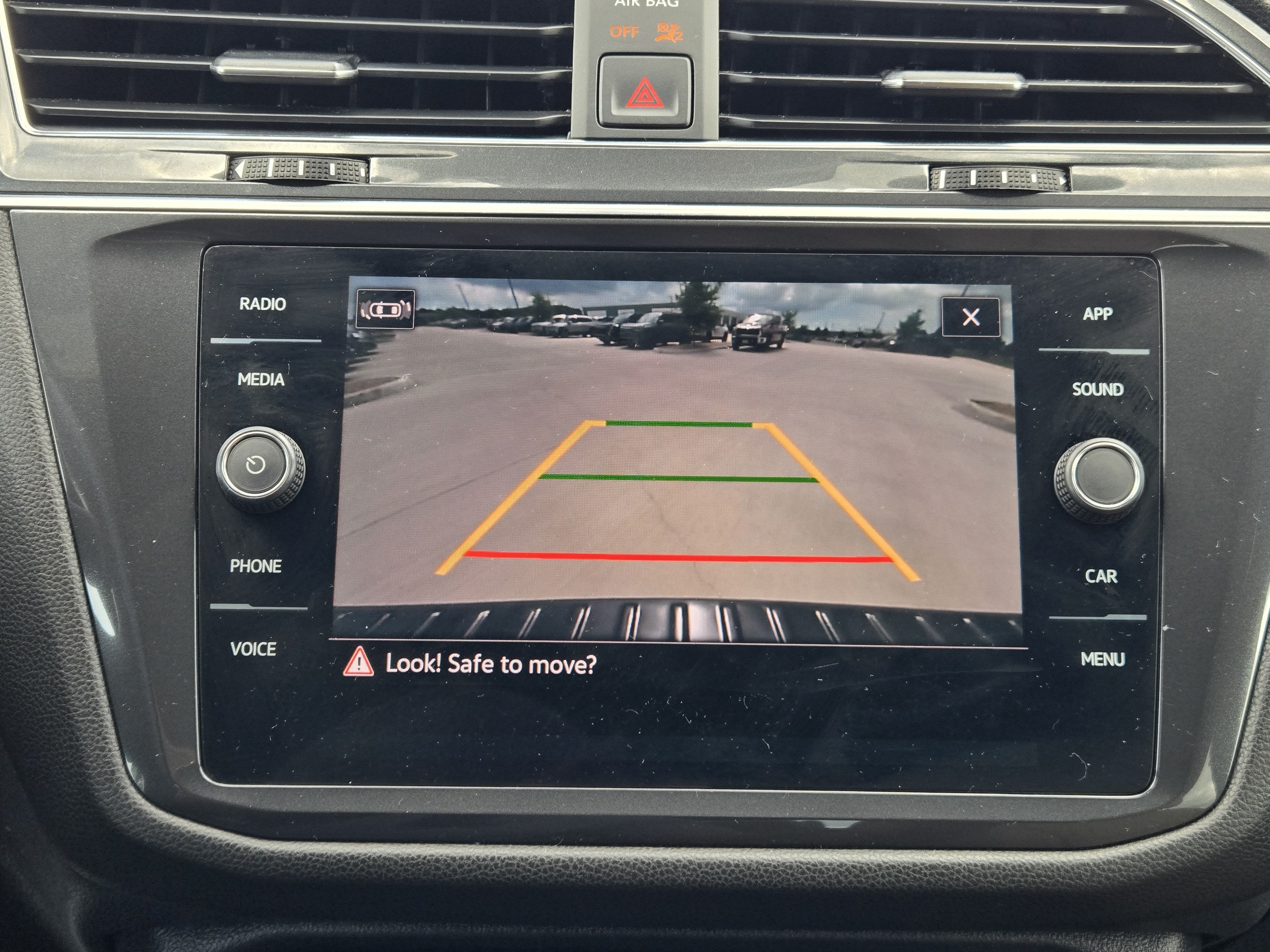 2023 Volkswagen Tiguan SE R-Line Black