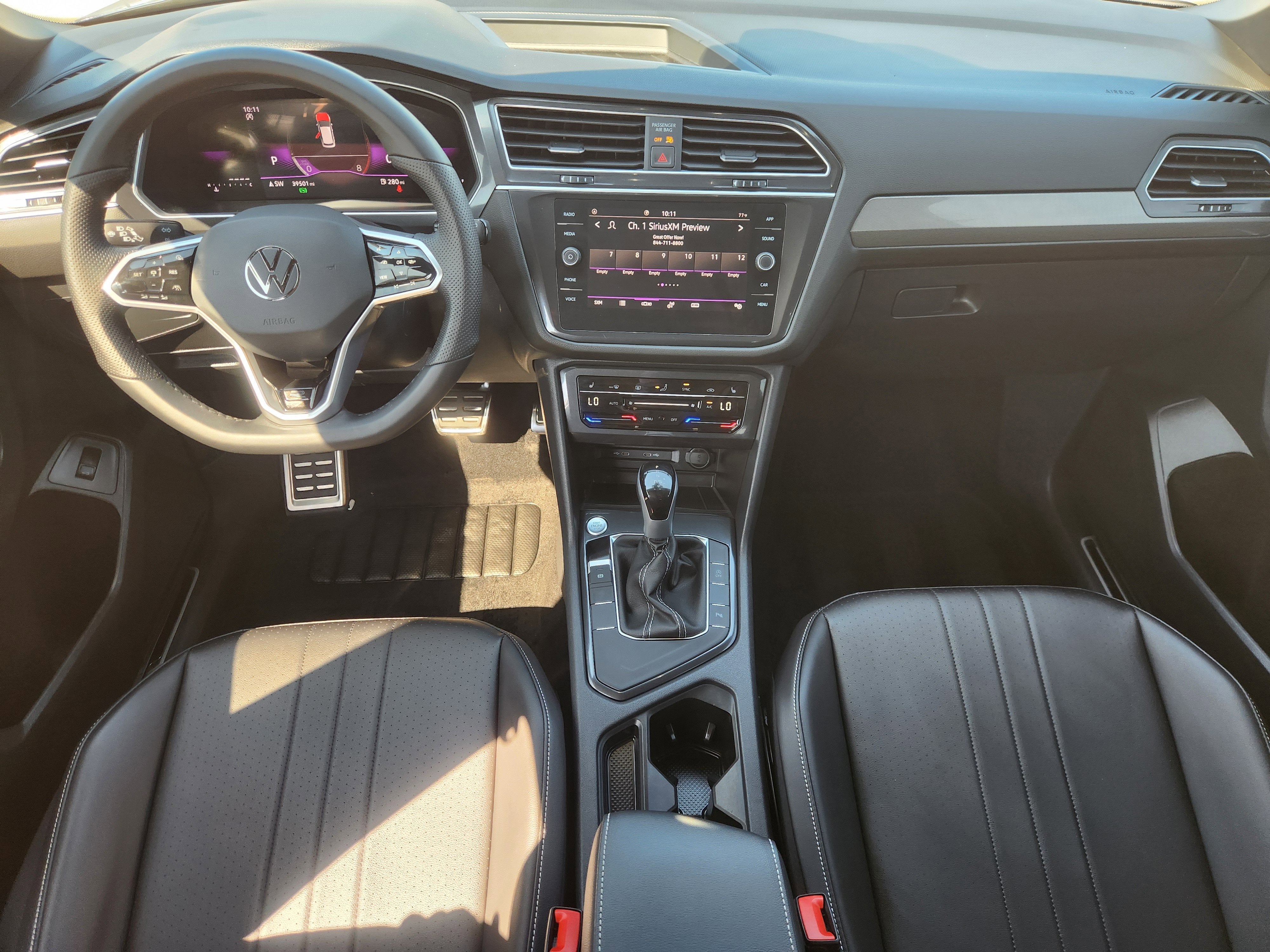 2024 Volkswagen Tiguan SE R-Line Black