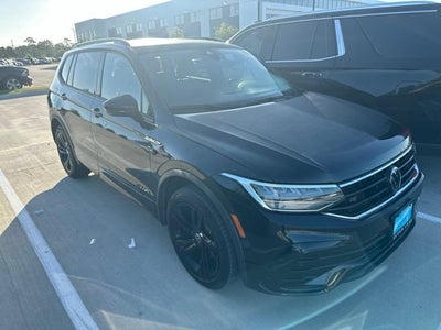 2024 Volkswagen Tiguan SE R-Line Black