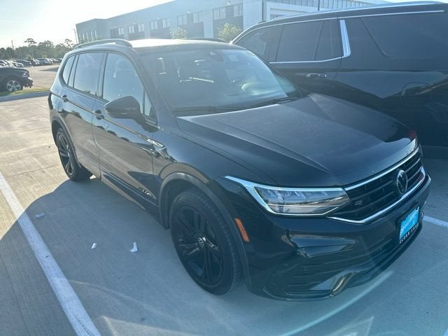 2024 Volkswagen Tiguan SE R-Line Black