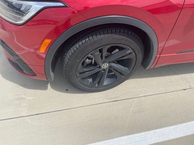 2024 Volkswagen Tiguan SE R-Line Black