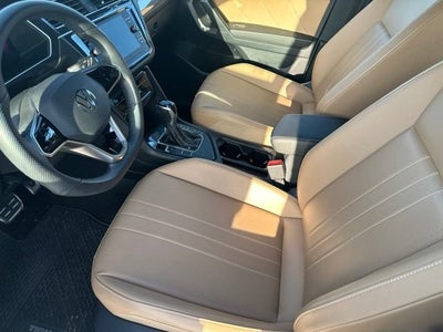 2024 Volkswagen Tiguan SE R-Line Black