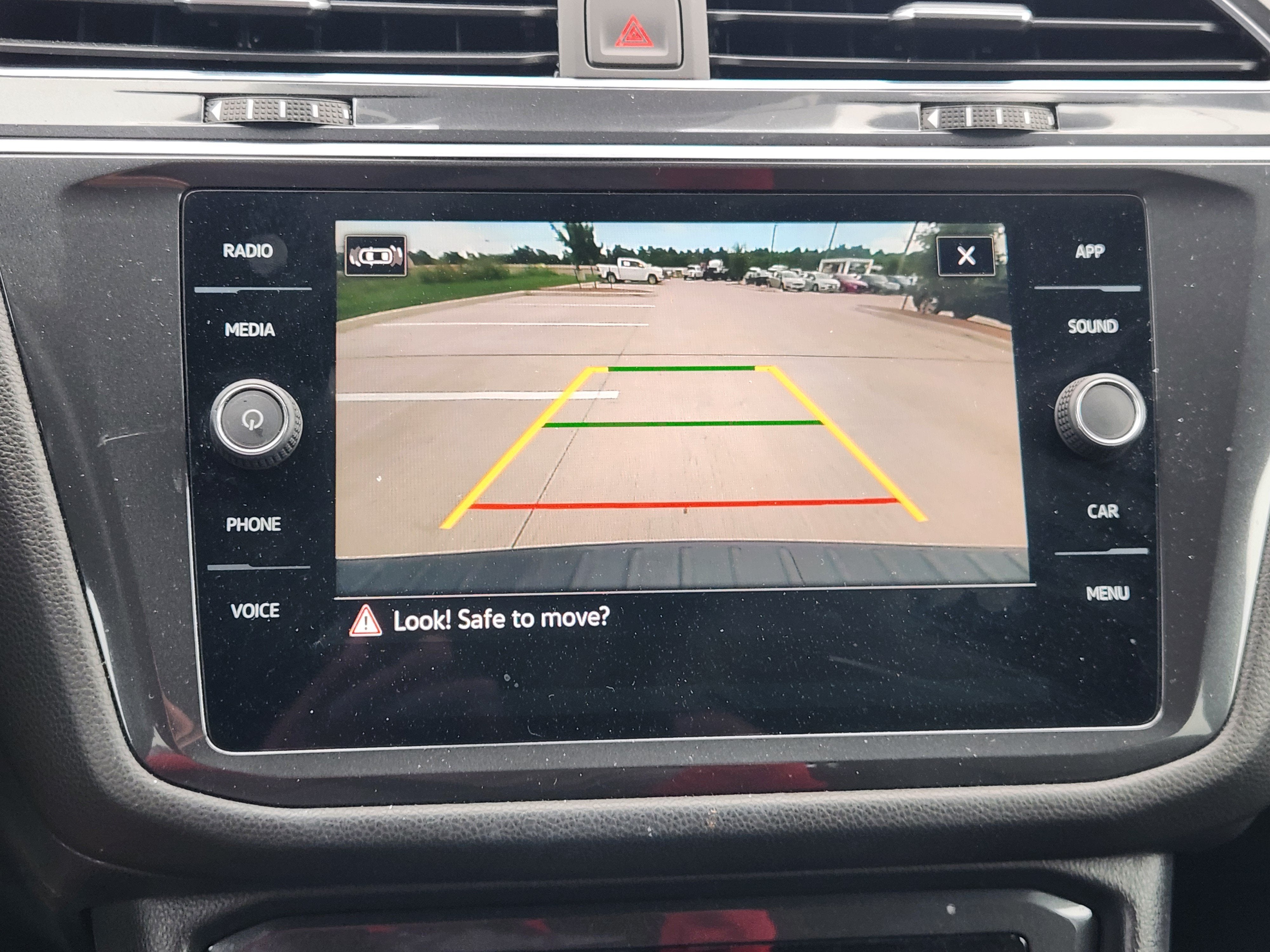 2022 Volkswagen Tiguan SE R-Line Black