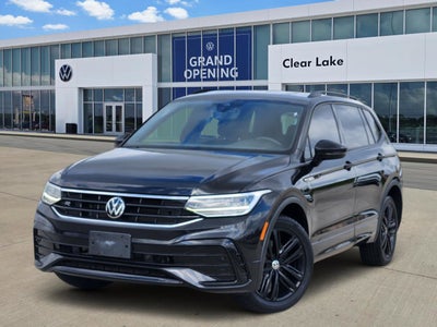 2022 Volkswagen Tiguan SE R-Line Black