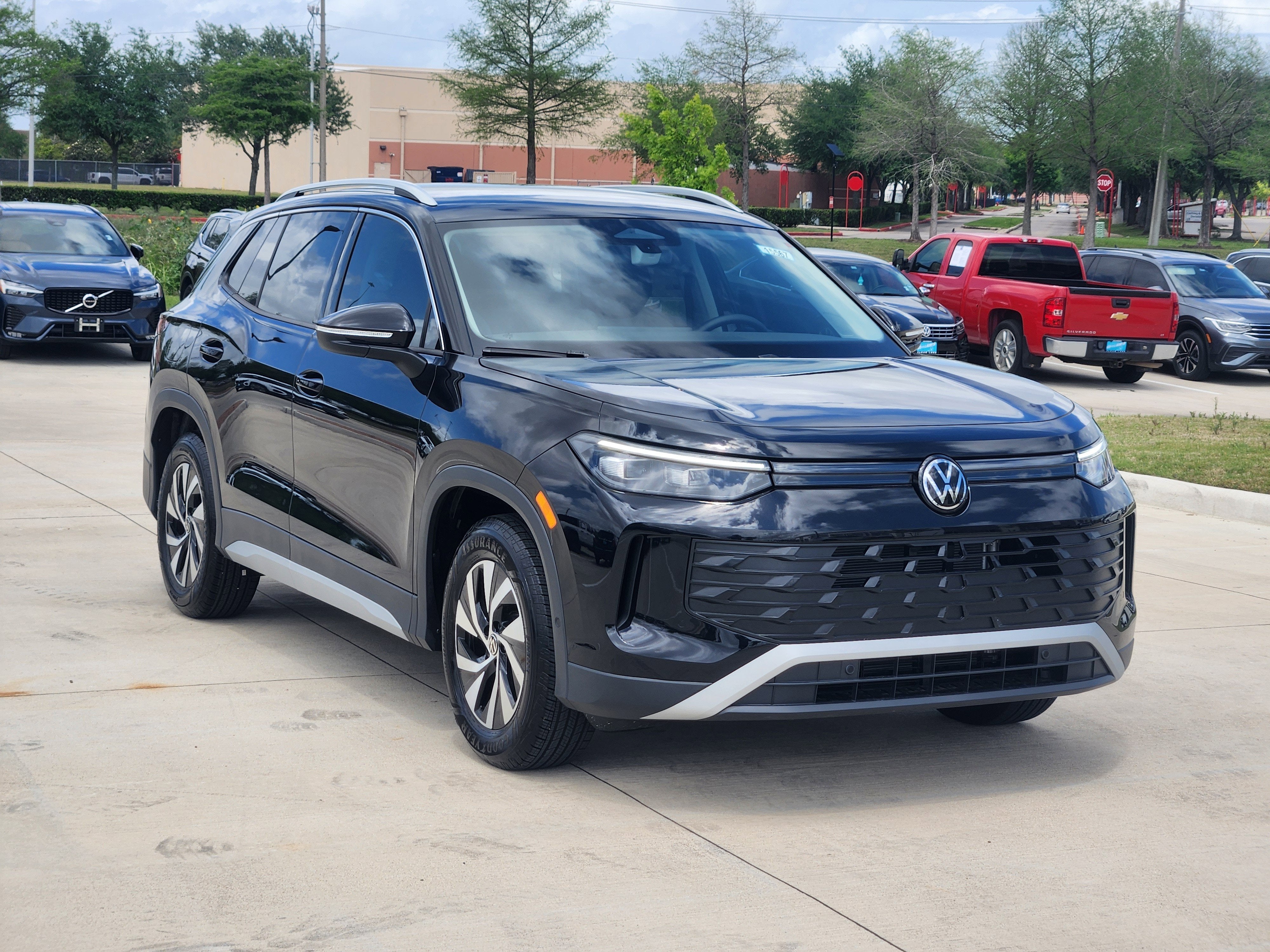 2026 Volkswagen Tiguan S
