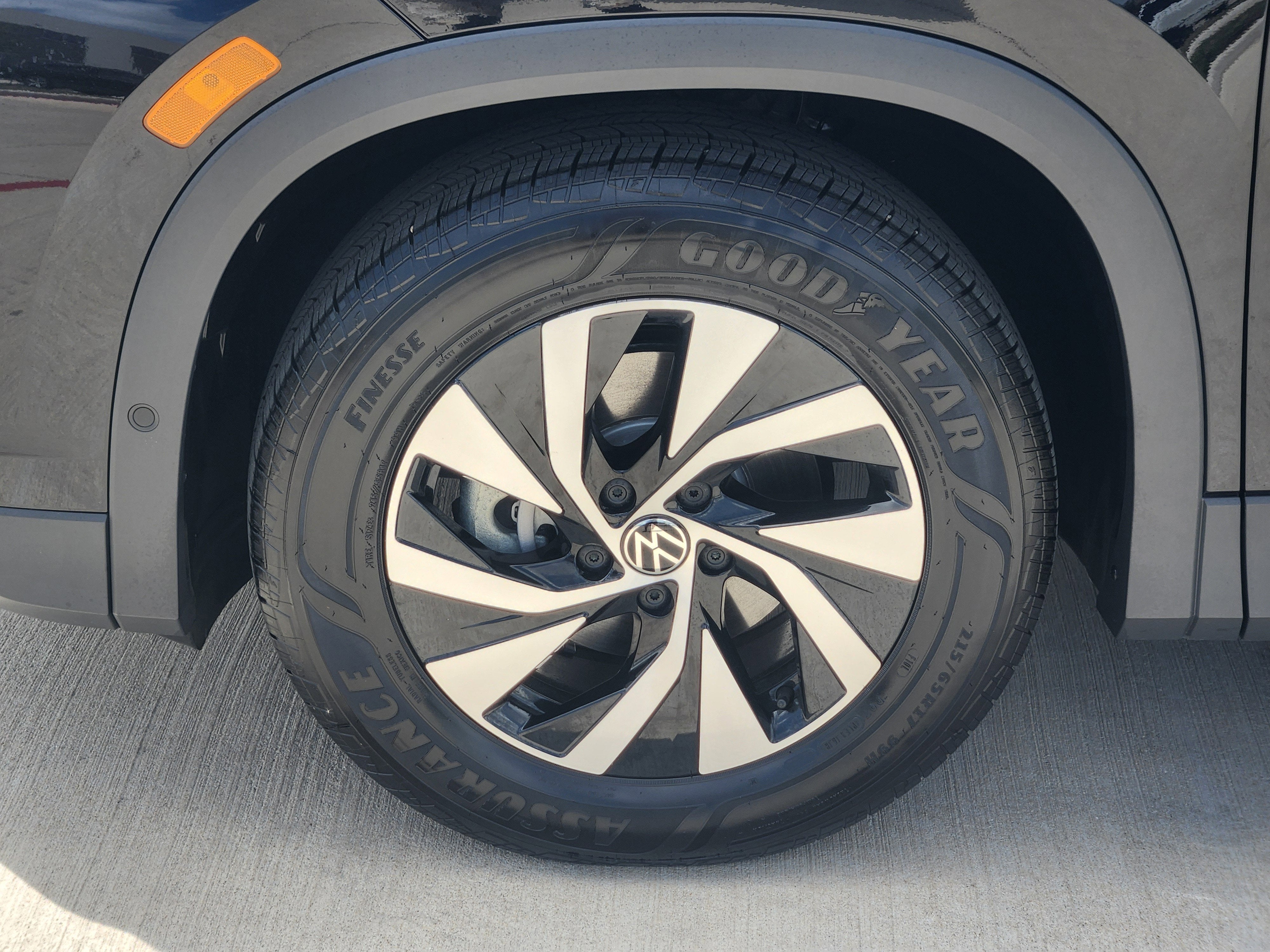 2026 Volkswagen Tiguan S