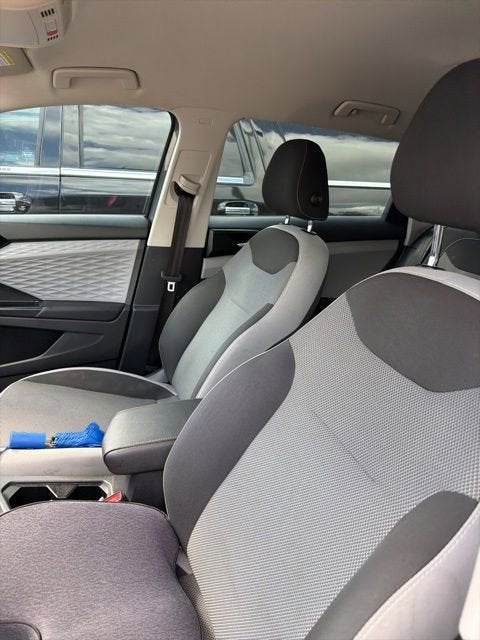 2022 Volkswagen Taos S