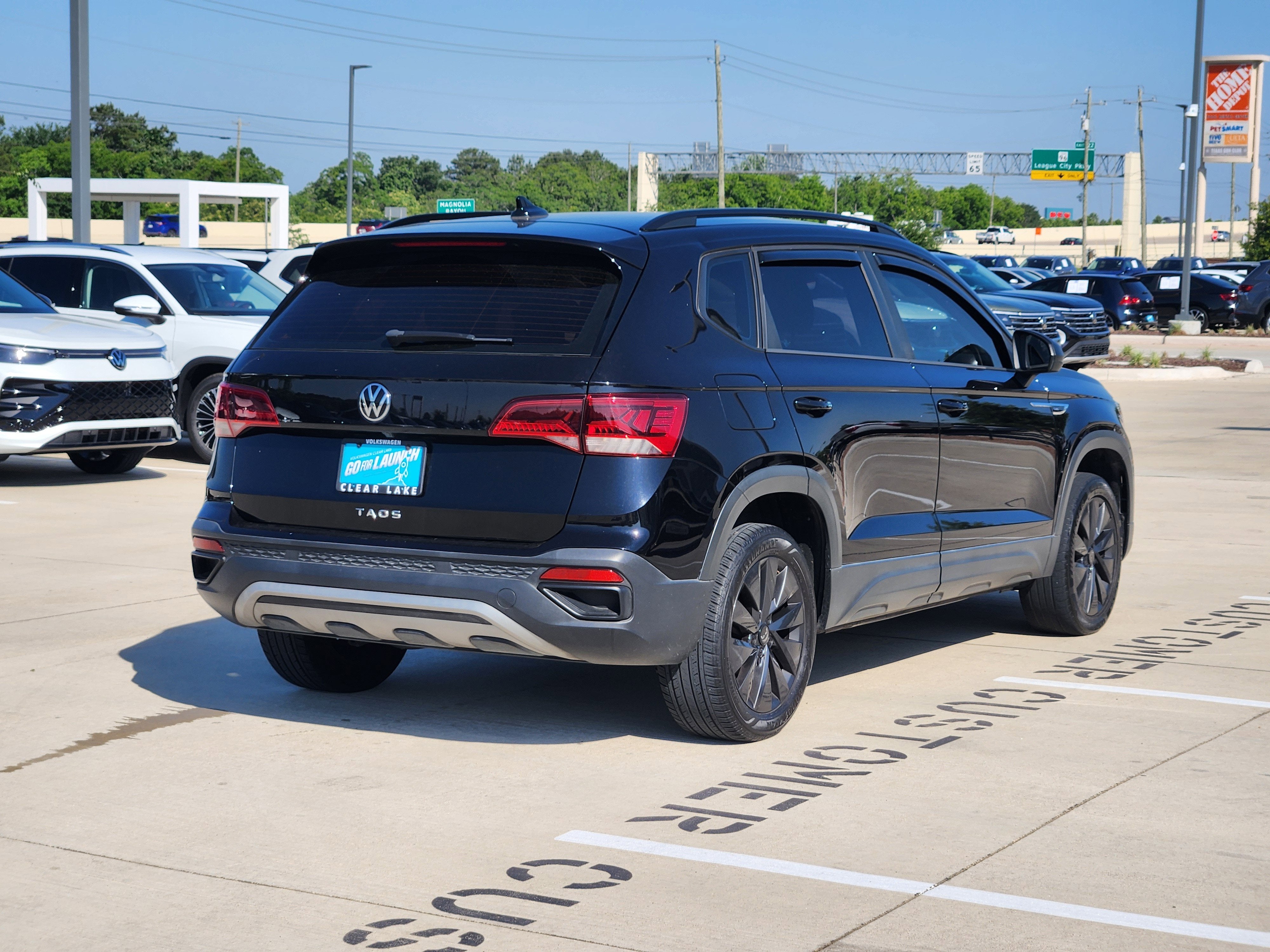 2023 Volkswagen Taos S