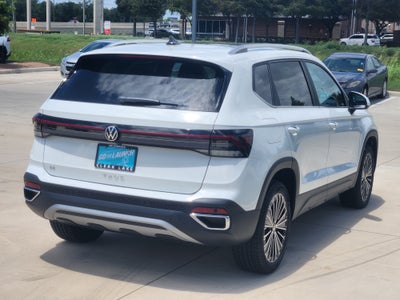 2026 Volkswagen Taos SE