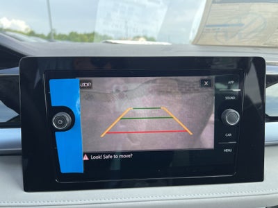 2025 Volkswagen Taos SE