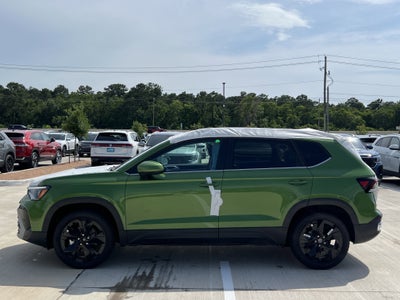 2025 Volkswagen Taos SE