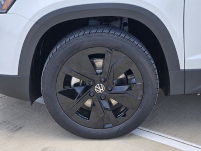 2026 Volkswagen Taos SE