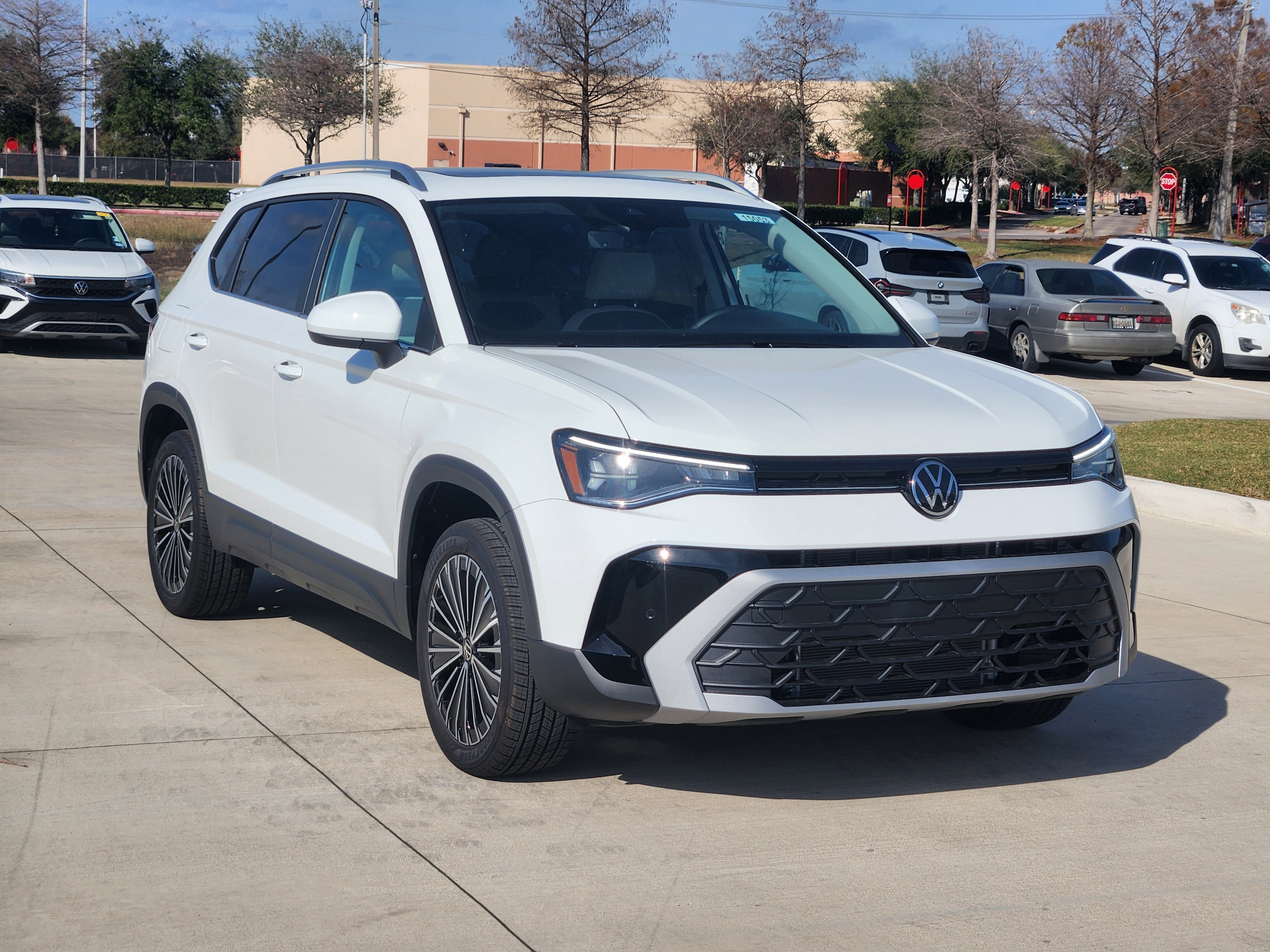 2026 Volkswagen Taos SE