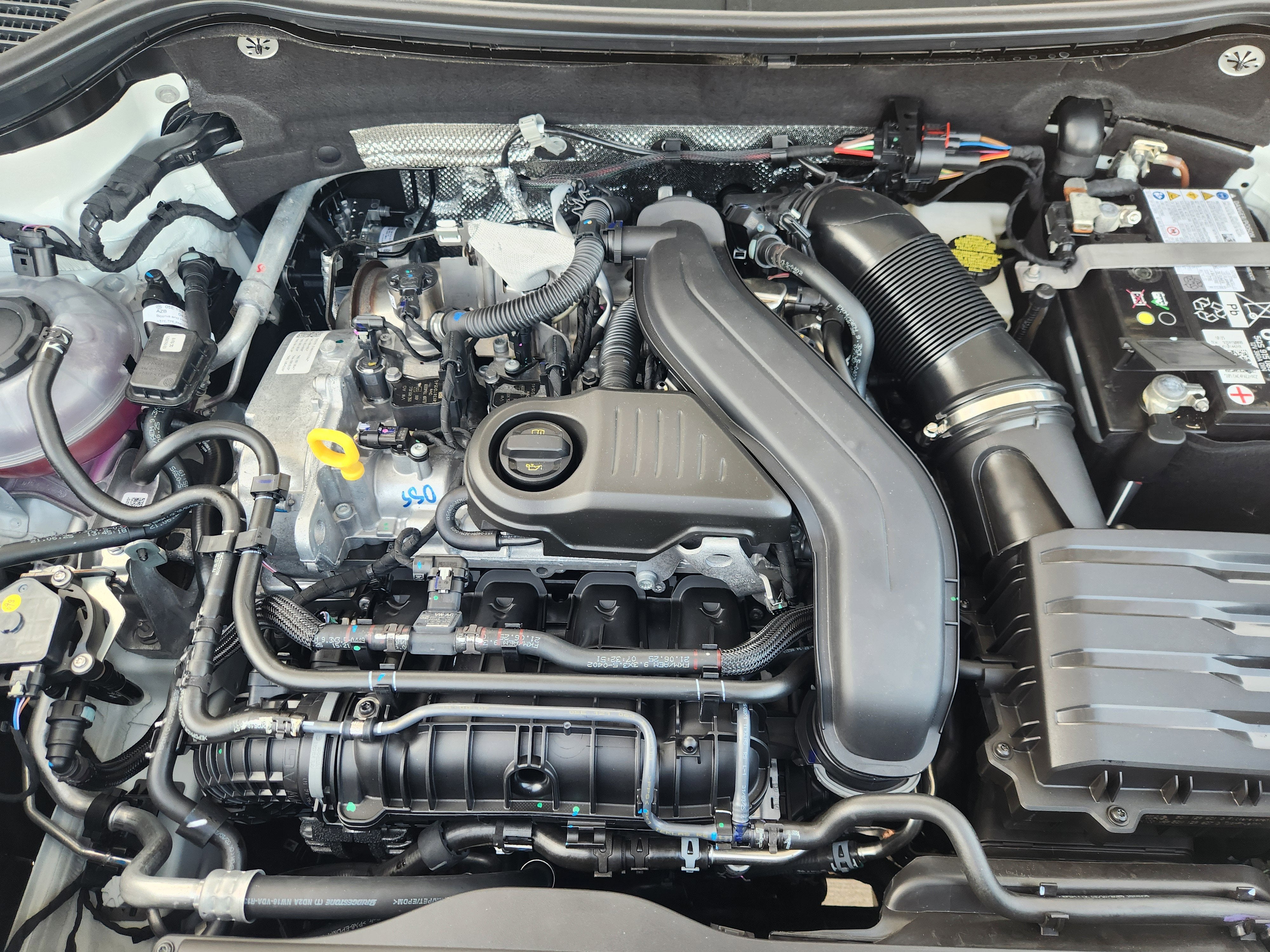 2026 Volkswagen Taos SE