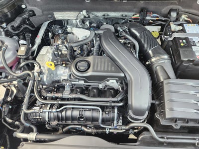 2026 Volkswagen Taos SE