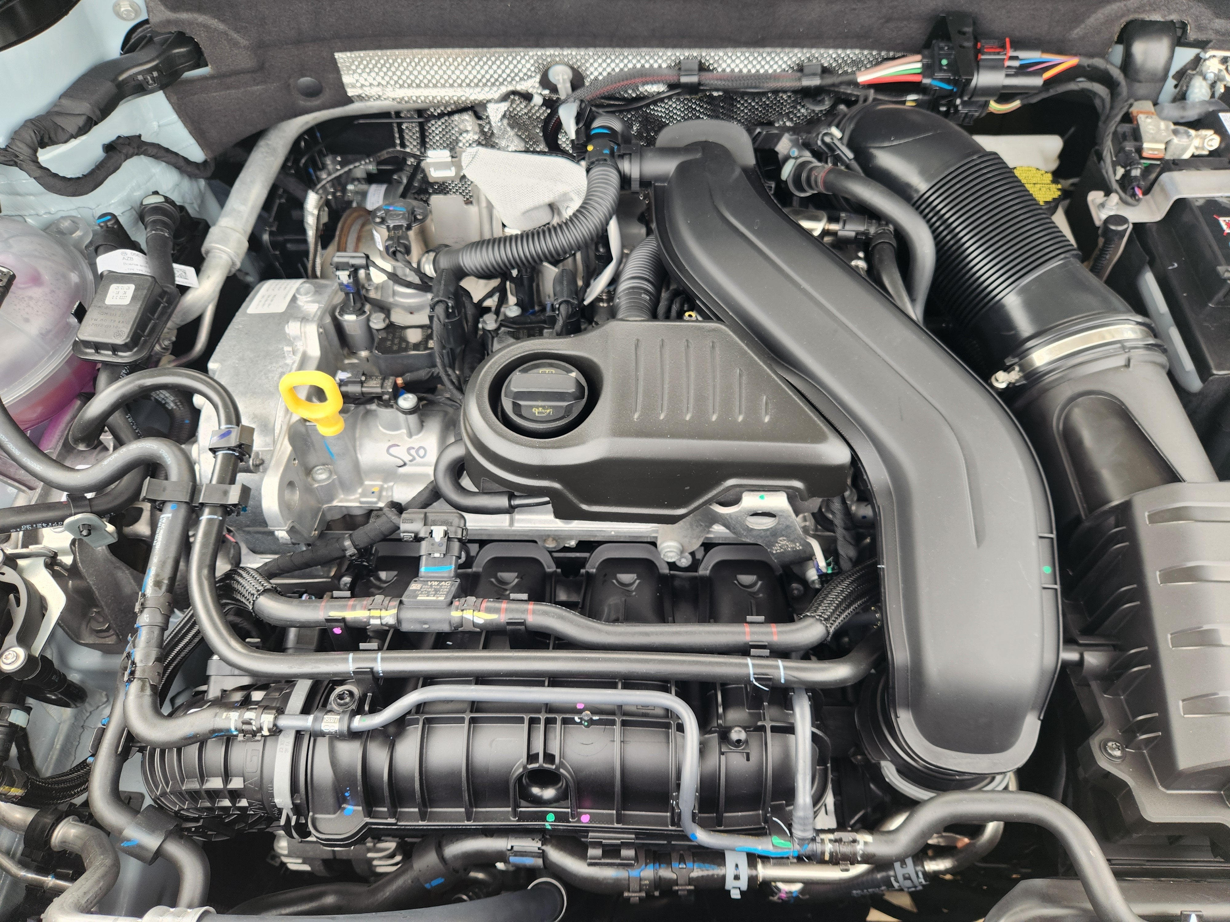 2027 Volkswagen Taos SE