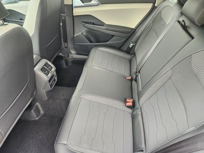 2027 Volkswagen Taos SE