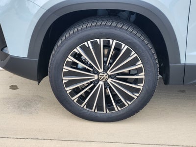 2027 Volkswagen Taos SE