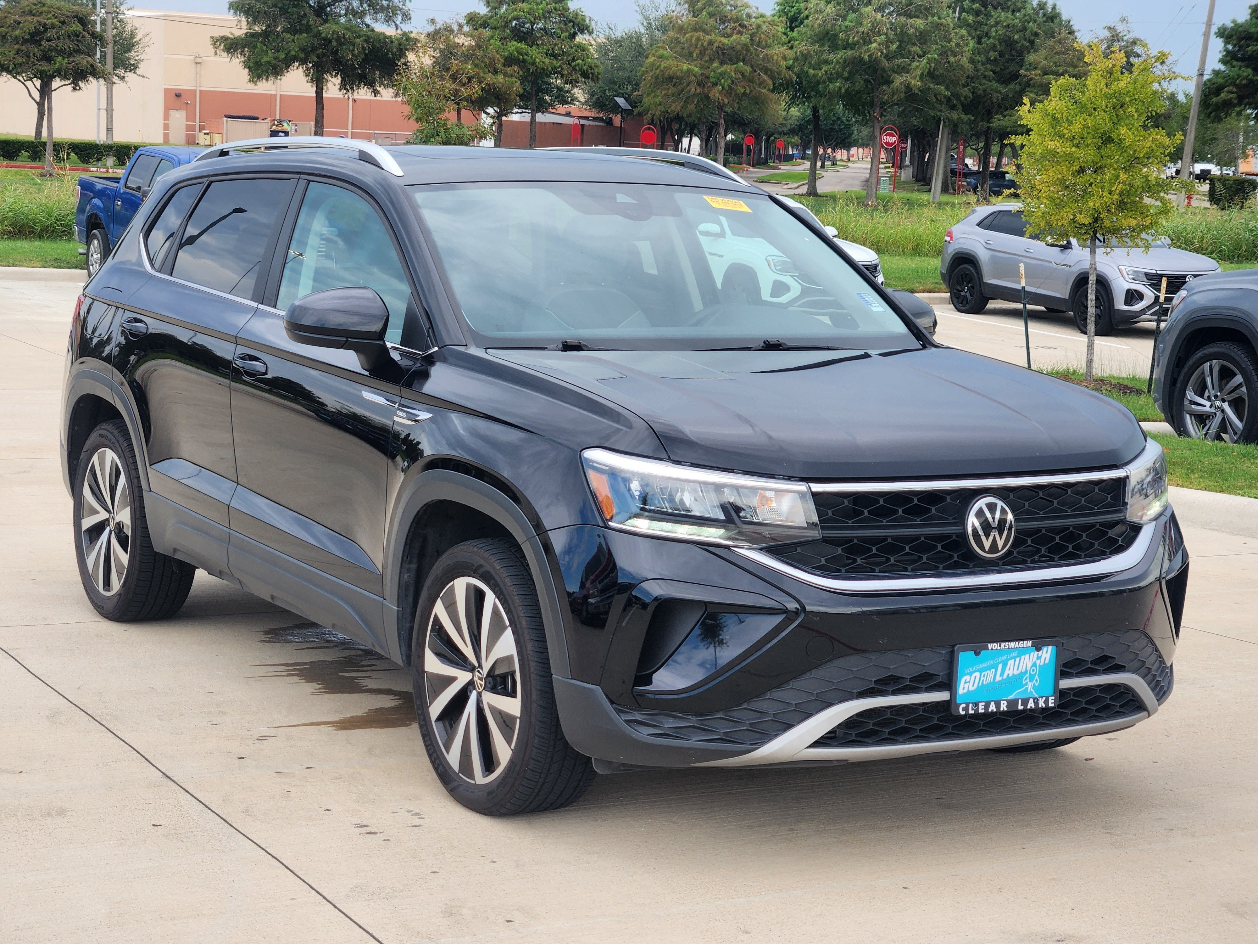 2023 Volkswagen Taos SE