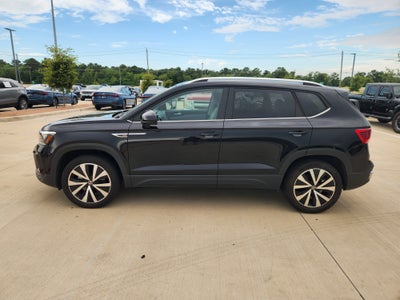2023 Volkswagen Taos SE