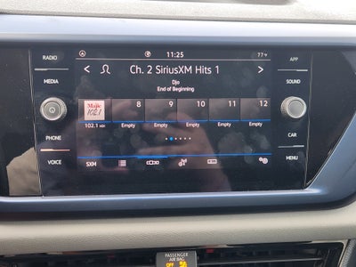 2023 Volkswagen Taos SE