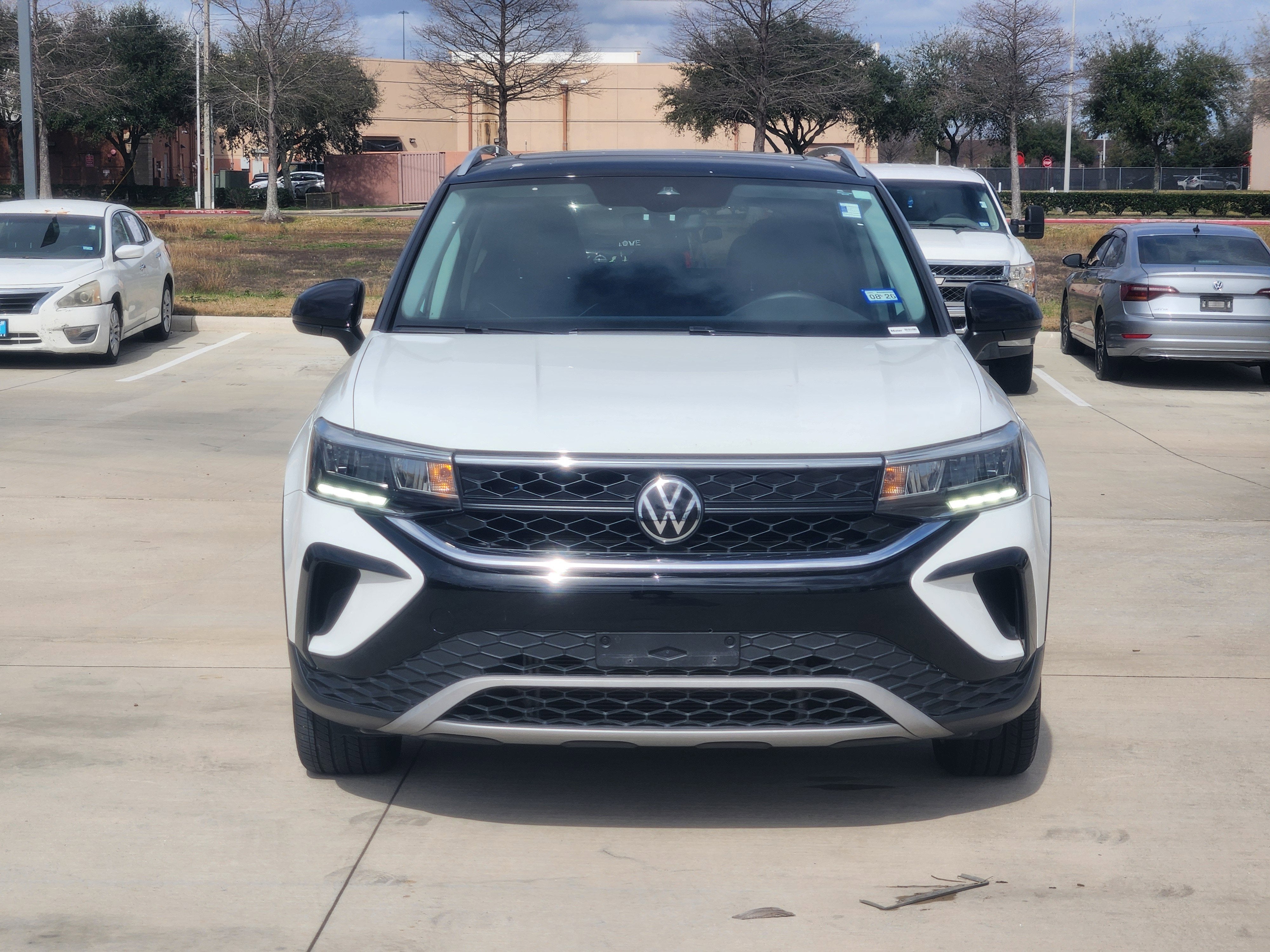 2023 Volkswagen Taos SE