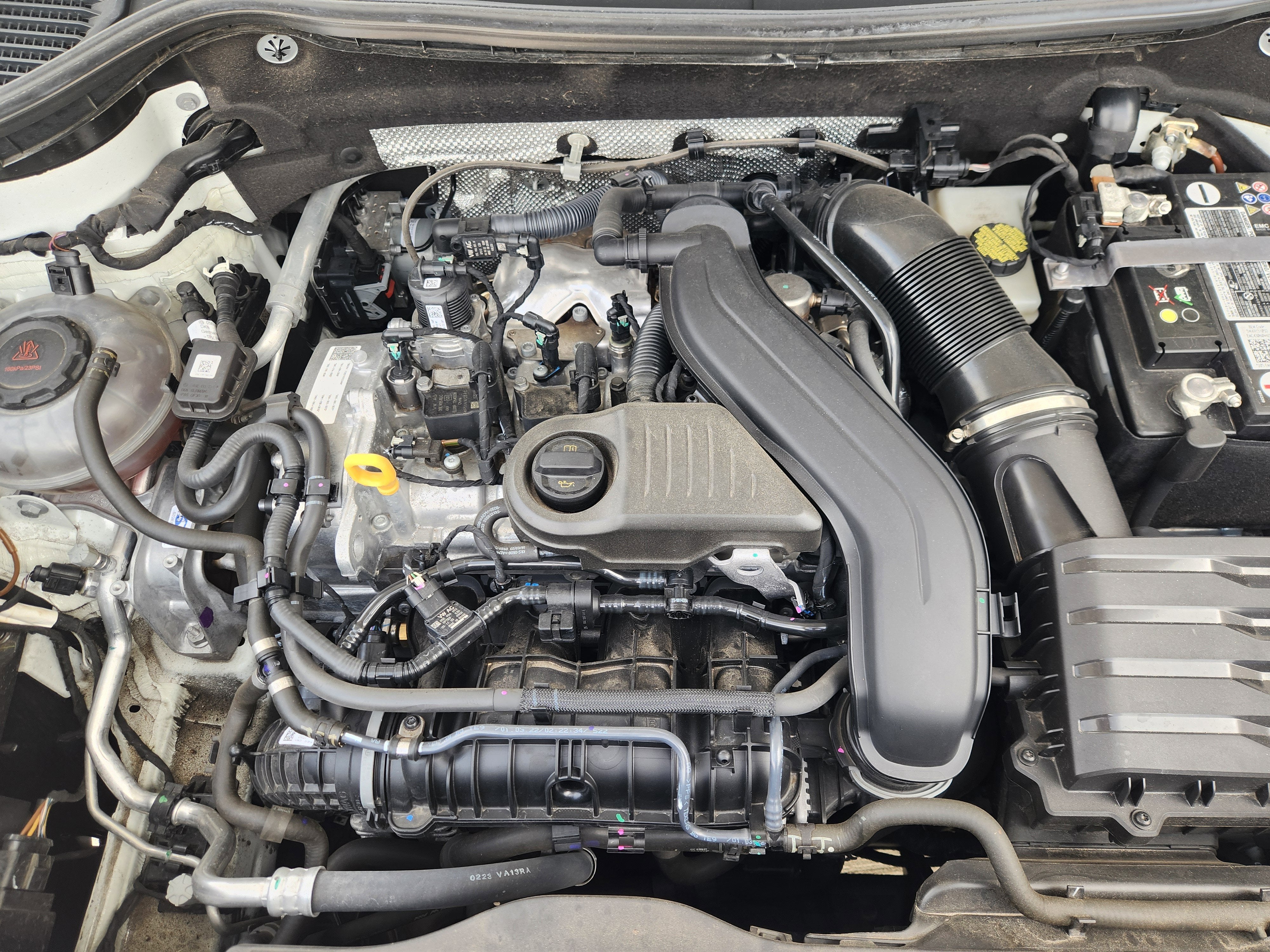 2023 Volkswagen Taos SE